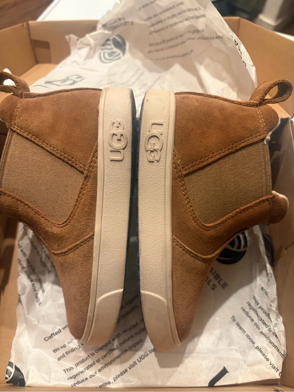 UGG Tan Kids Boots Gift Box